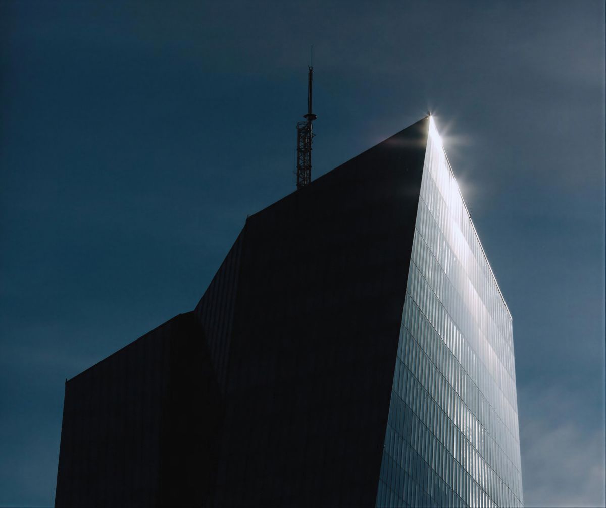 Corporate & Commercial